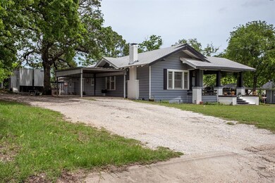 706 W Bridge St, Weatherford, TX 76086 - photo 3