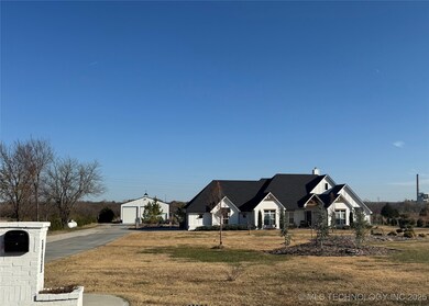 11895 S 4090 Rd, Oologah, OK 74053 - photo 2