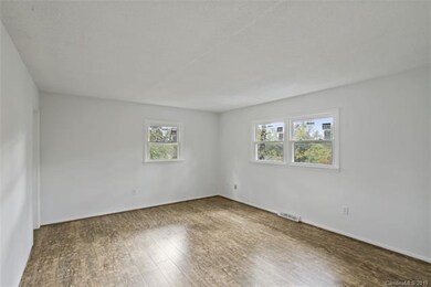 4125 Dakeita Cir, Concord, NC 28025 - photo 6