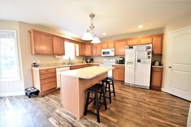 5480 Bear Creek Pass, Auburn, IN 46706 - photo 6