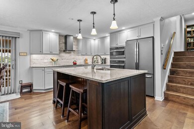 123 Independence Dr, Morrisville, PA 19067 - photo 7