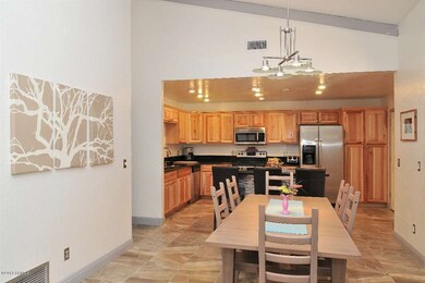 005_Kitchen