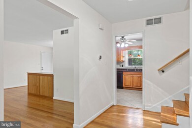 23004 Gunston Dr, Lexington Park, MD 20653 - photo 4