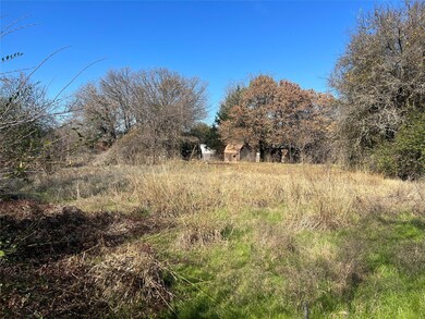 View of local wilderness with a rural view