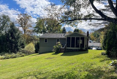 1 Hammond St, Southborough, MA 01772 - photo 3