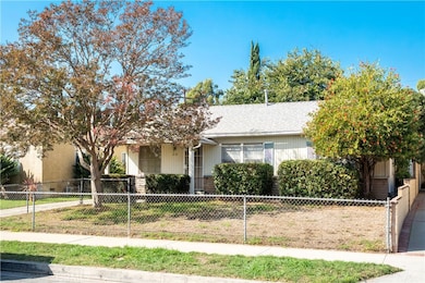 419 Stanford Rd, Burbank, CA 91504 - photo 2