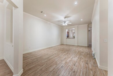 9622 Old Timber Ln, Spring, TX 77379 - photo 5