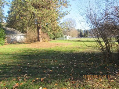 401 Berglund St, Rogue River, OR 97537 - photo 6