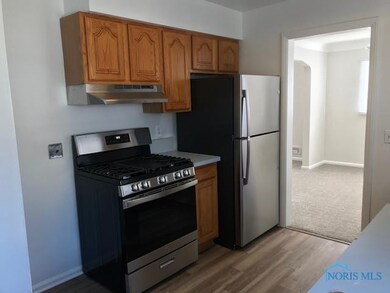 2536 Castleton Ave, Toledo, OH 43613 - photo 6