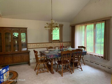 1533 E Forest Dr, Saylorsburg, PA 18353 - photo 3