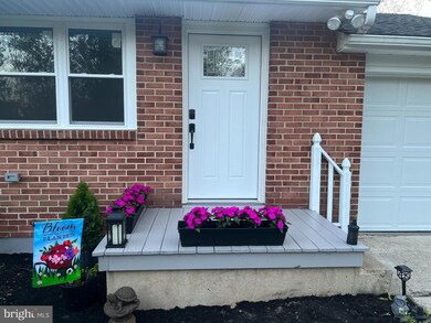 53 Meadow Ave, Tamaqua, PA 18252 - photo 2