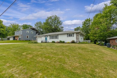 3710 Scarboro Rd, Erie, PA 16506 - photo 2