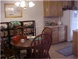 301 N Poplar St, Tomball, TX 77375 - photo 4