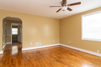 1456 St James-1