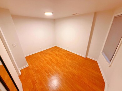 240 W 31st St unit 2W, Chicago, IL 60616 - photo 4