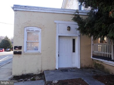 21 Main St unit 3, Mohnton, PA 19540 - photo 2