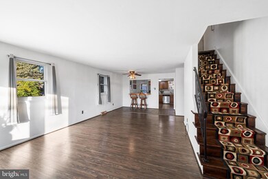 100 Wyandotte St, Essington, PA 19029 - photo 7