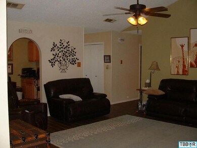 1358 Quail Run Dr, Troy, TX 76579 - photo 2