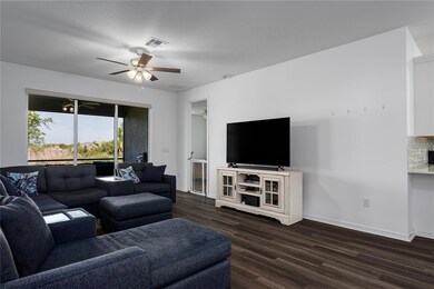 10641 Spring Tide Way, Parrish, FL 34219 - photo 7