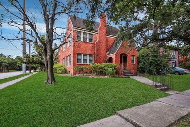 1701 Hawthorne St unit 1, Houston, TX 77098 - photo 2