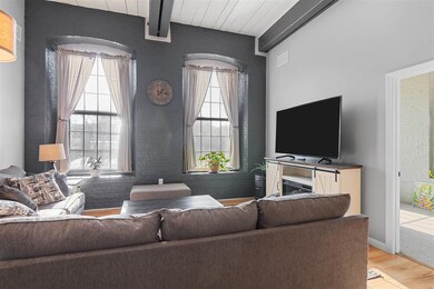 Emerson Mills unit 219, Pembroke, NH 03275 - photo 5