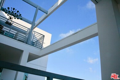 1241 5th St unit 308, Santa Monica, CA 90401 - photo 3