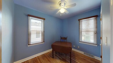 1110 N President St, Wheaton, IL 60187 - photo 5