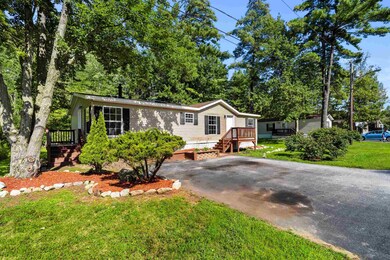 13 Lane Dr, Allenstown, NH 03275 - photo 5