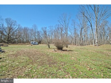 6044 Wismer Rd, Pipersville, PA 18947 - photo 3