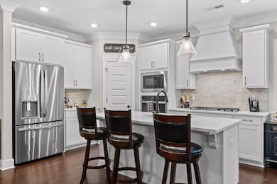 3814 Inlet Loop