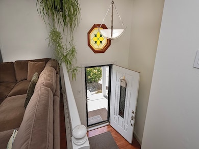 712 Snyder St, Conway, PA 15027 - photo 2