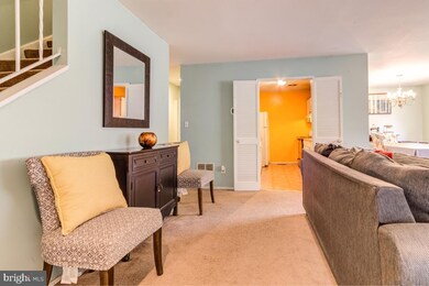 9312 Jarrett Ct, Montgomery Village, MD 20886 - photo 4