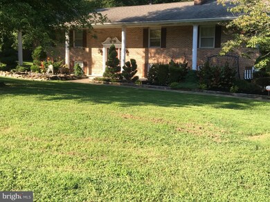 8700 Norman Dr, White Plains, MD 20695 - photo 2