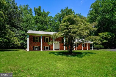 1054 Marywood Dr, Davidsonville, MD 21035 - photo 2