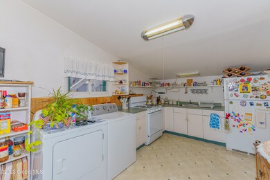 499 6th Ave, Troy, NY 12182 - photo 4