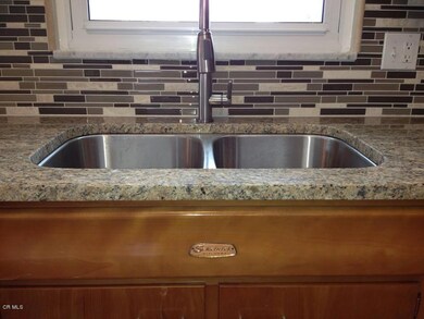 5687 Lindenwood Rd, Columbus, OH 43229 - photo 7