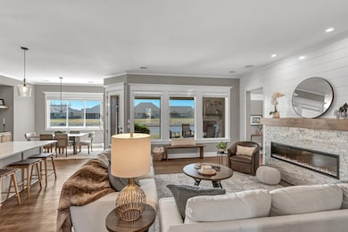 811 N Thornton St, Wichita, KS 67235 - photo 7