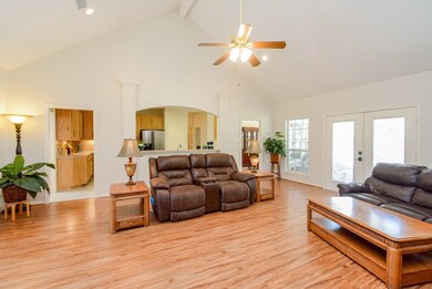 30710 S Holly Oaks Cir, Magnolia, TX 77355 - photo 3