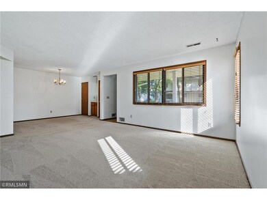 11_9395_Ranchview11_mls