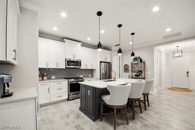 2203 Marquesa Cir, Naples, FL 34112 - photo 4