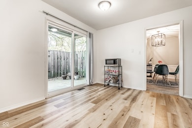 6503 Park Central Way unit B, Indianapolis, IN 46260 - photo 7