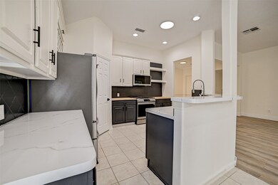 70 Camber Pine Place, Spring, TX 77382 - photo 6