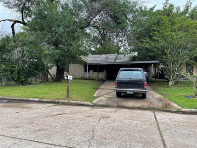 6427 Silver Chalice Dr, Houston, TX 77088 - photo 4