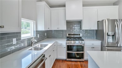 227 E Mill St, Osawatomie, KS 66064 - photo 5