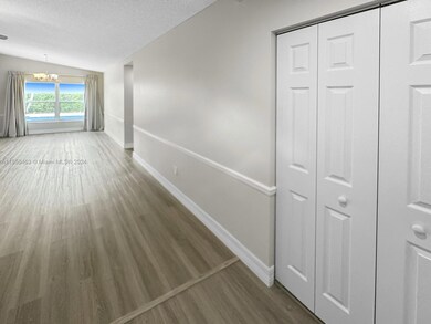 11643 SW 50th Ct, Cooper City, FL 33330 - photo 5