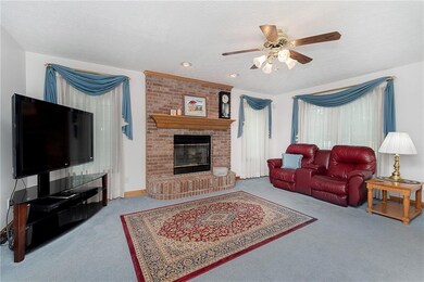 6050 Hunters Ridge Dr, Plainfield, IN 46168 - photo 5