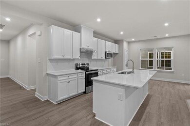 391 Tributary Ln, Carrollton, VA 23314 - photo 7