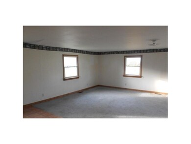 5521 S Marietta Main St, Shelbyville, IN 46176 - photo 2