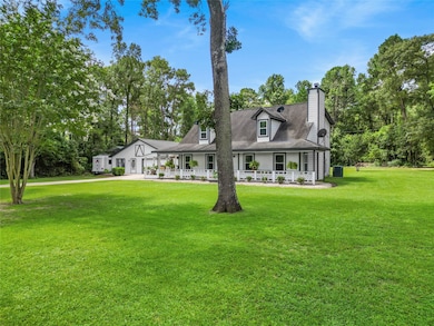 47 Dana Dr unit B, New Waverly, TX 77358 - photo 2