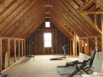 FINISHABLE STORAGE SPACE ABOVE GARAGE